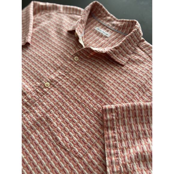 TOMMY BAHAMA Geovanni Geo Pink 100% Silk Camp Shirt sz XL - Picture 5 of 10
